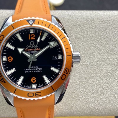 圖為小號42mm VS廠歐米茄海馬600 米海洋宇宙600 夏天活力“騷橙圈” 42mm \ 45.5mm 膠帶鋼帶版本複刻手錶