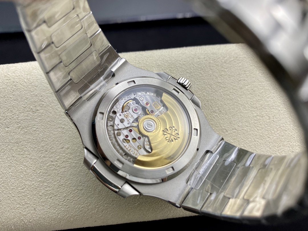 GR廠百達翡麗鸚鵡螺5711/1A手錶徑尺寸40mm高仿手錶