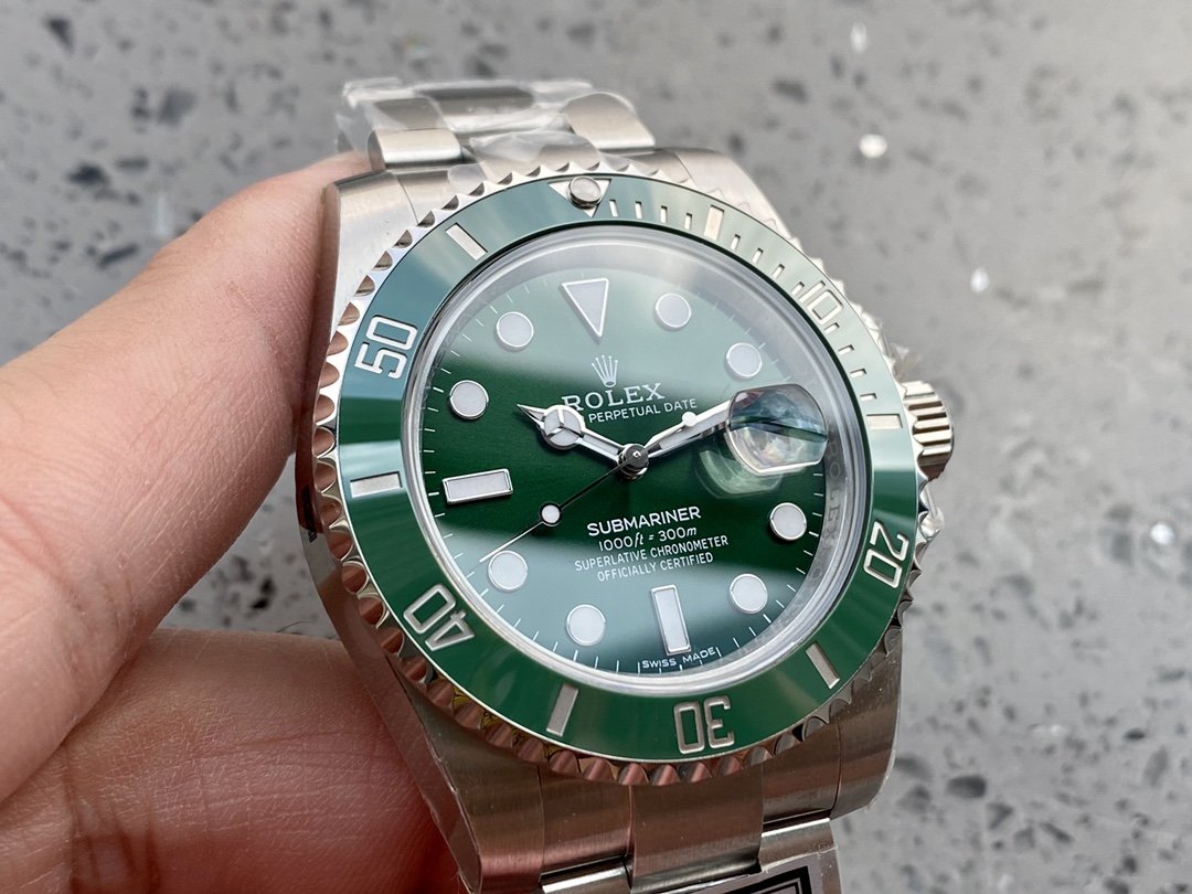 ZZ廠v2s版本高仿勞力士綠水鬼40MM3135機芯複刻手錶
