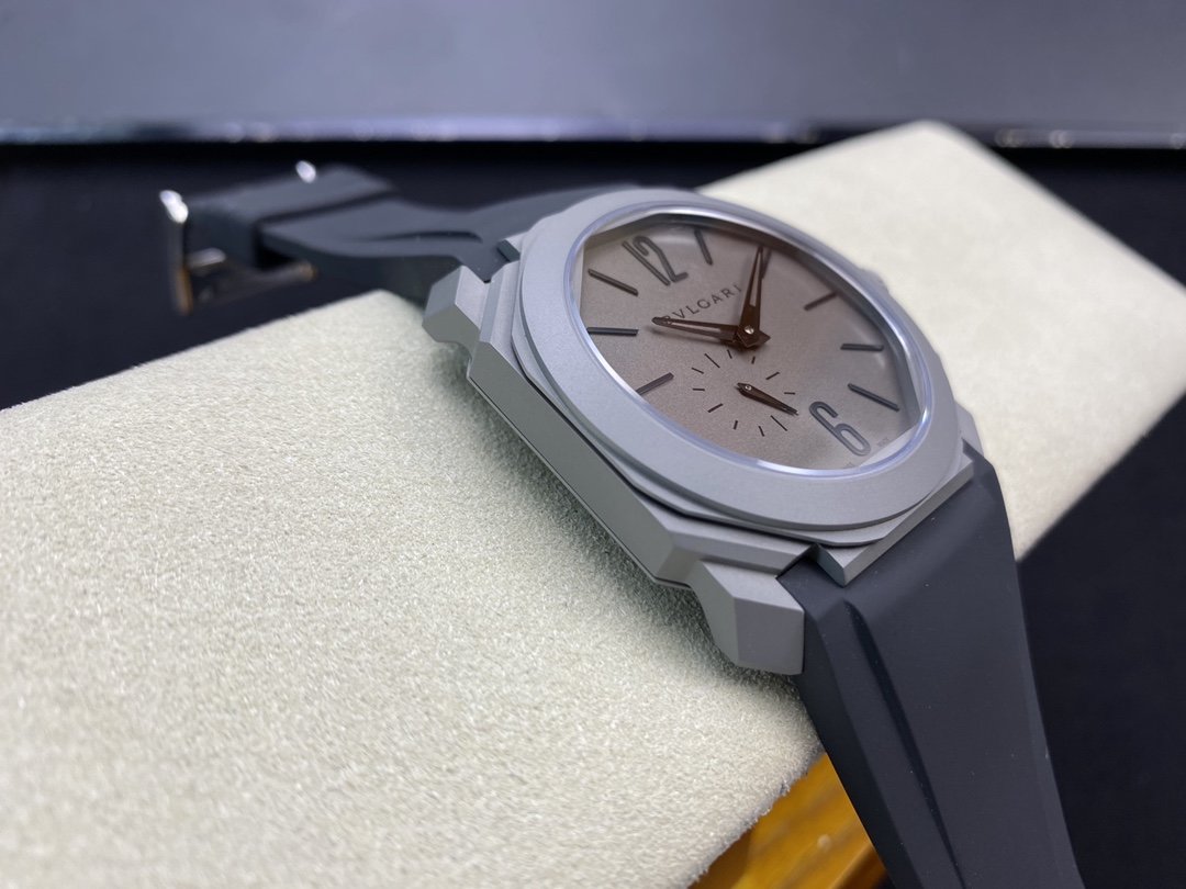 BV廠市場最高版本V2升級版BVLGARI 寶格麗OCTO系列最新超薄珍珠陀機芯全自動機械腕表複刻手錶