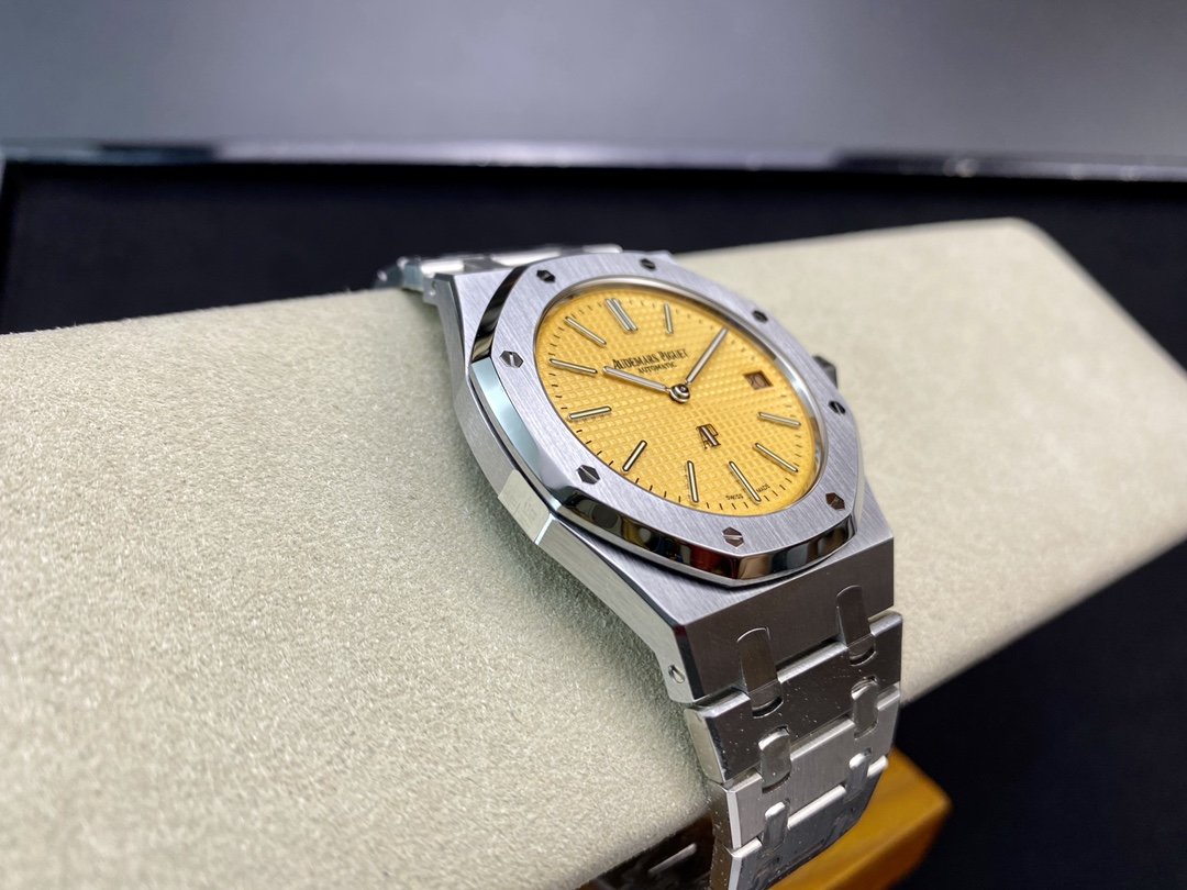 XF廠愛彼皇家橡樹15202 超薄“香檳金”39MM高仿手錶限量發售