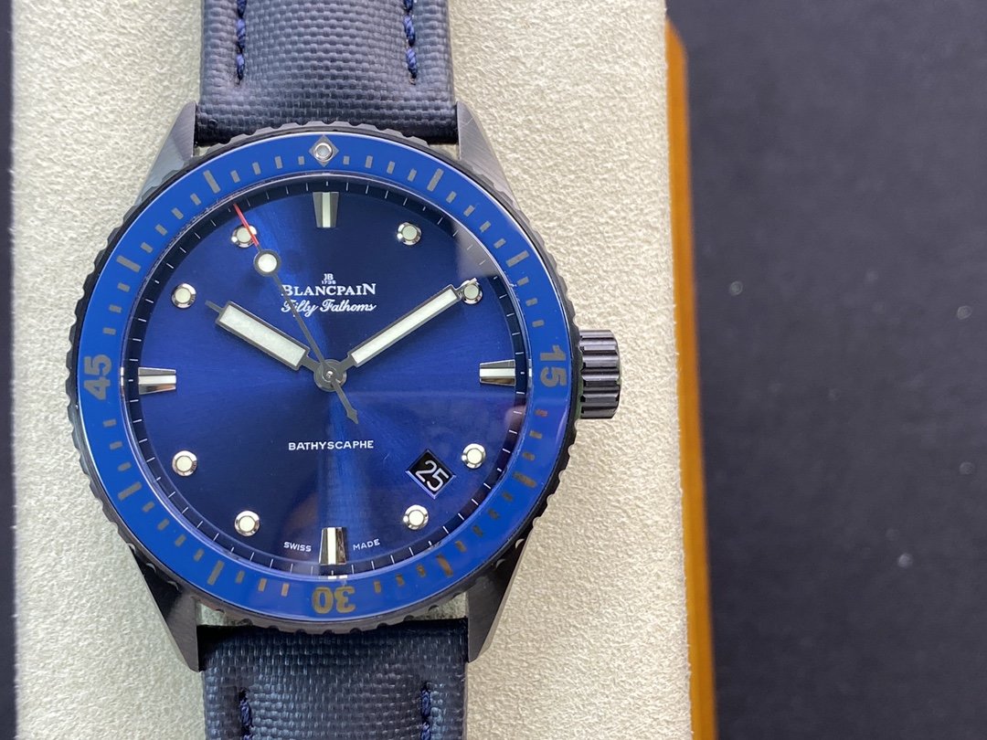 8F廠高仿寶珀(Blancpain)五十尋50尋系列 5000-1110-B52A自製Cal.1315機芯43MM複刻手錶