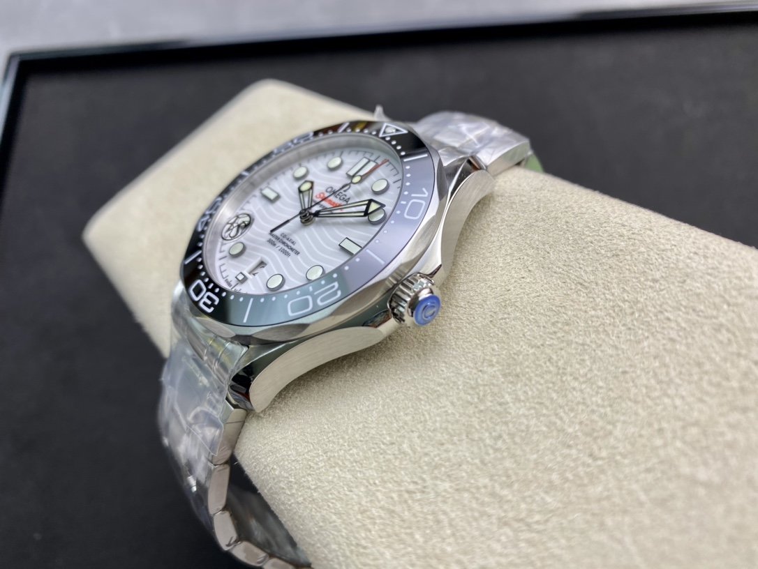 VS廠複刻歐米茄 海馬300米波浪紋8800機芯42MM複刻手錶