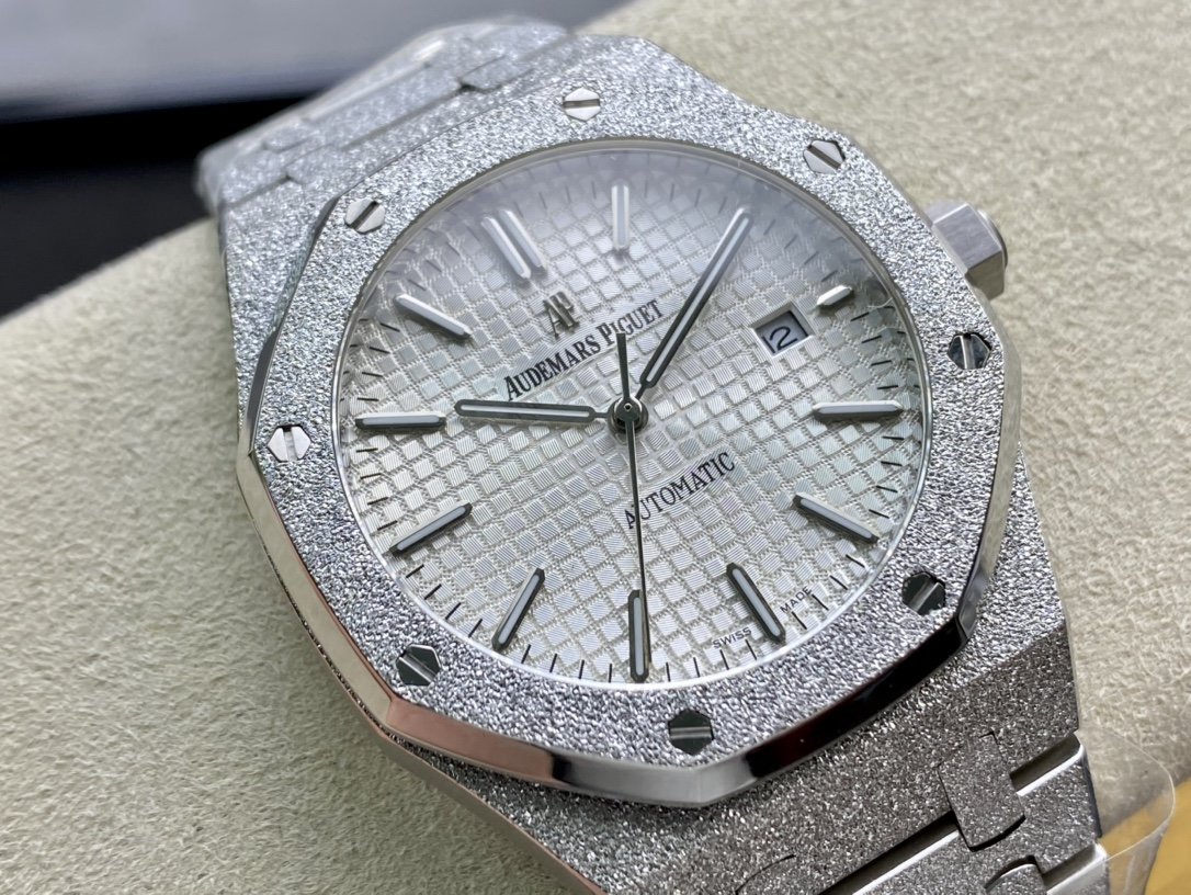 JH Factory高仿愛彼 AP皇家橡樹系列15410BC霜金腕表41MM複刻手錶