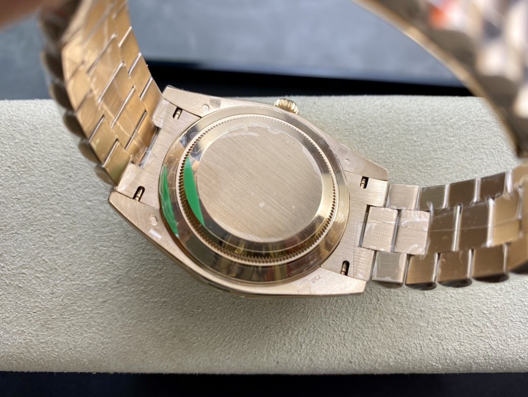 稀缺款 EW Factory最新力作V2升級版高仿勞力士Rolex星期日志型3255機芯40mm複刻手錶