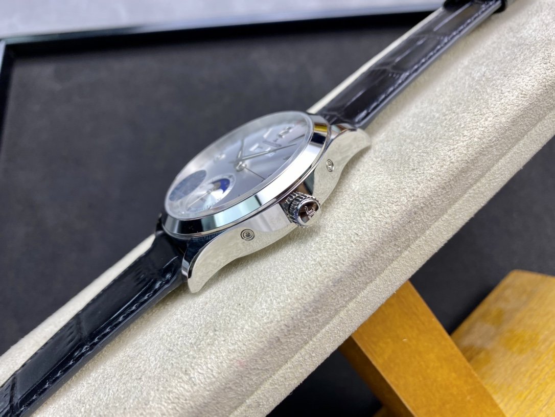 13年 Jaeger-lecoultre(積家) 推出 Master Calendar日曆大師1558420系列腕表複刻手錶