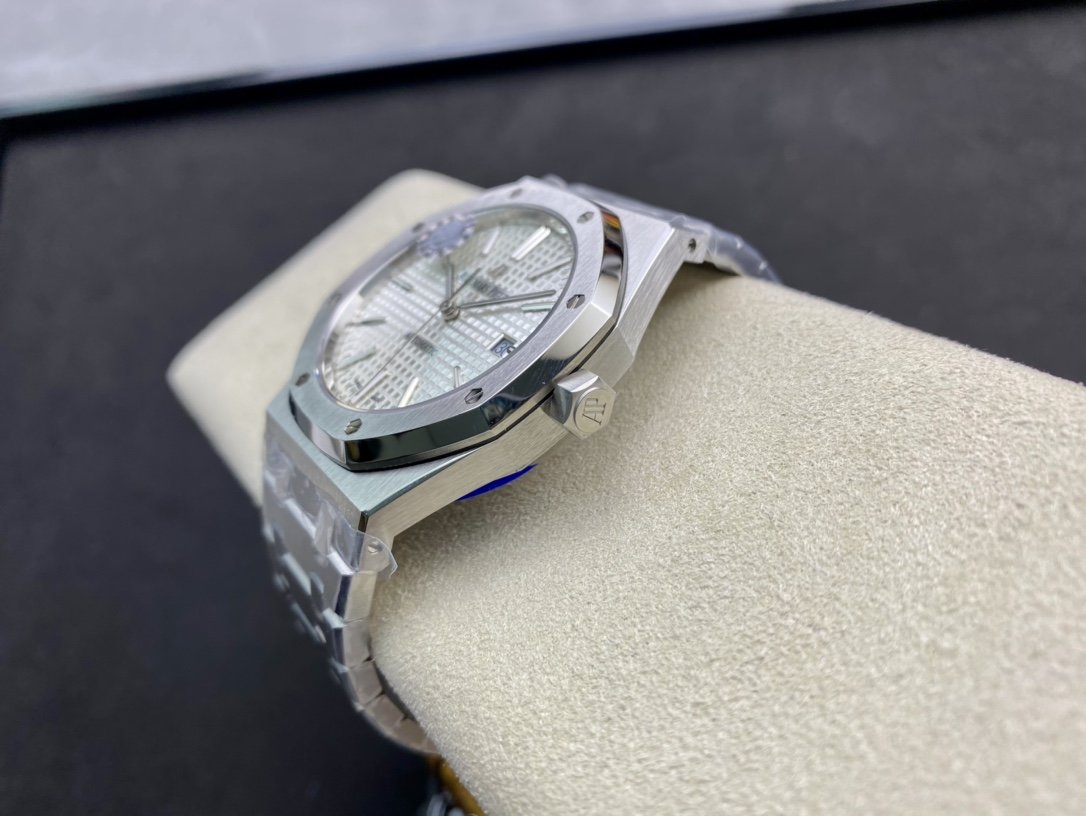 ZF廠愛彼皇家橡樹15400系列CAL.3120機芯41MM複刻手錶