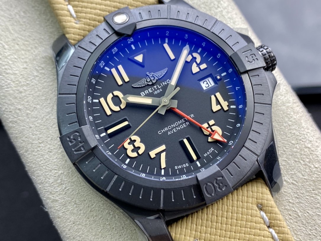 GF新品百年靈復仇者雙時區自動機械腕表45夜間任務版（Avenger Automatic GMT 45 Night Mission）複刻手錶