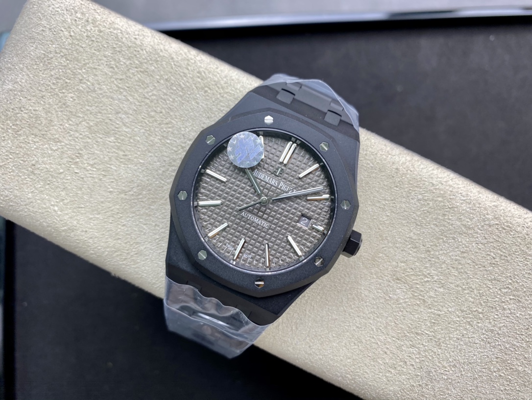 ZF廠手錶愛彼15400系列“DLC版本”高亮黑的金鋼碳鍍層15400複刻手錶