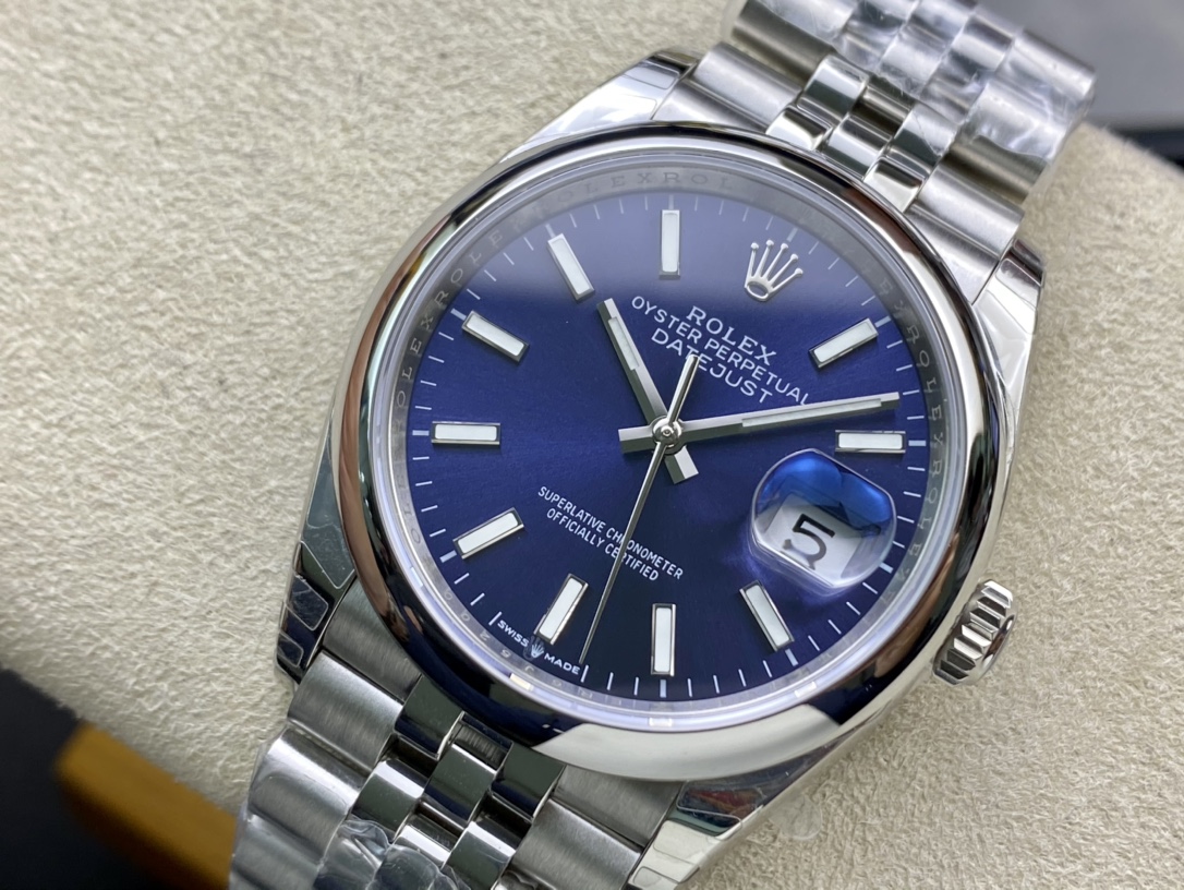 EW Factory高仿勞力士Rolex原版開模126233日誌型3235機芯複刻手錶