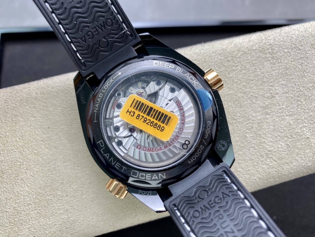 VS厂手表高仿欧米茄深海之黑酋长系列全黑陶瓷海洋宇宙600米8906机芯高仿手表