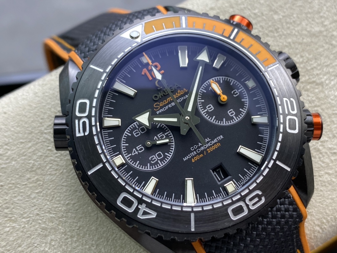 OM Factory高仿歐米茄計時款海洋宇宙宇宙傳奇600米複刻手錶
