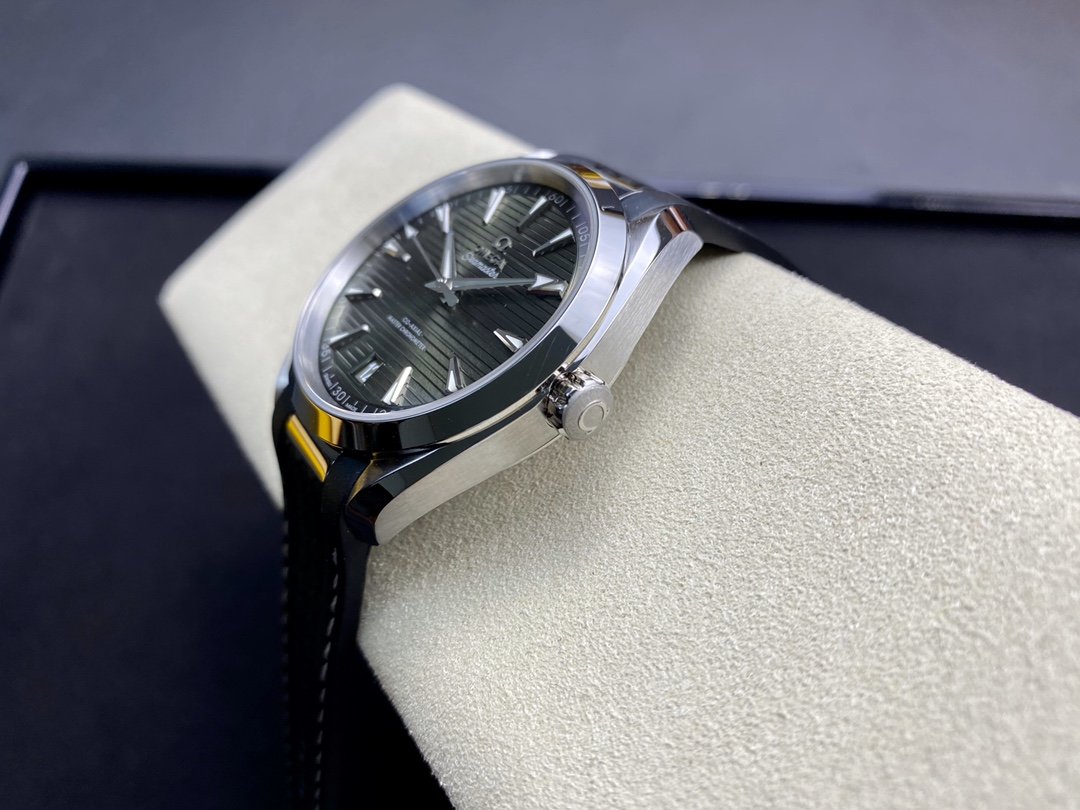VS廠手錶仿表歐米茄OMEGA綠海馬150米柚木盤高仿表,N廠手錶