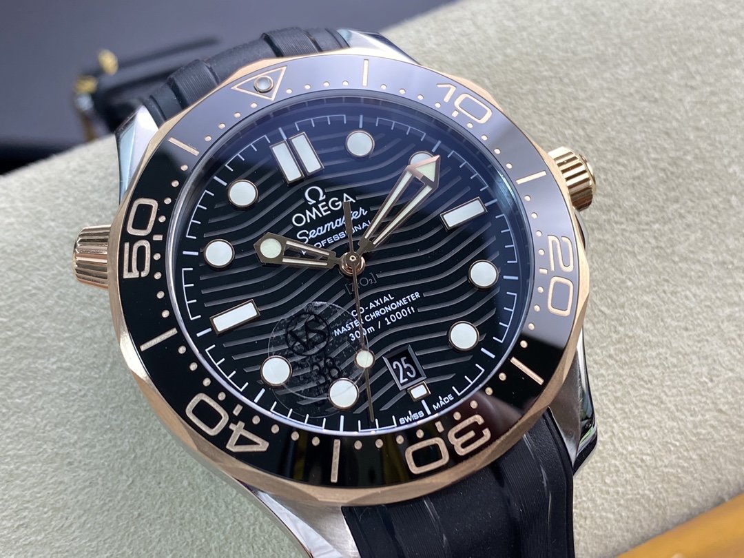 VS廠手錶仿表歐米茄新海馬300M間玫金黑面,N廠手錶