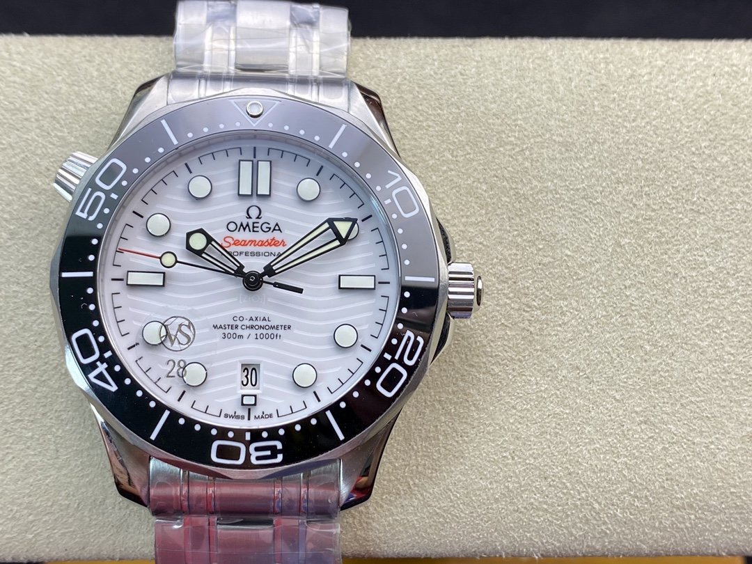 VS廠手錶仿表歐米茄波浪紋海馬300米系列8800機械複刻手錶,N廠手錶