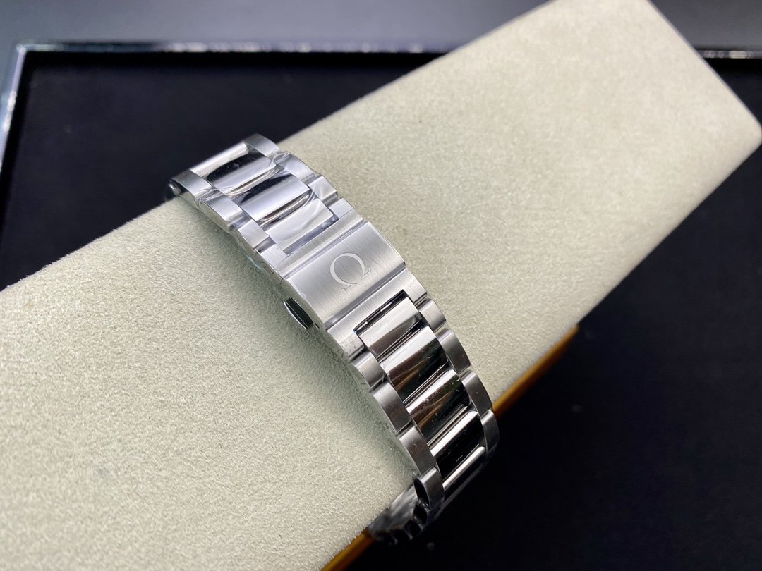 VS Factory omega watch仿表歐米茄海馬150 米GMT型8605機芯複刻表,N廠手錶
