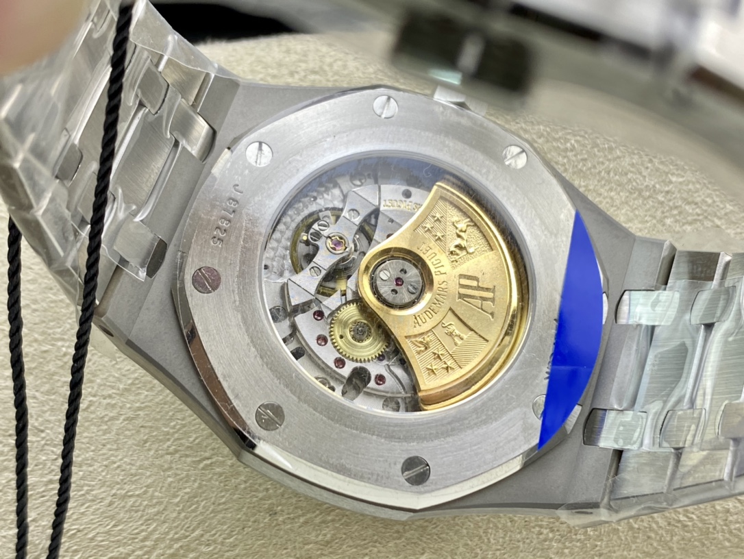 ZF廠手錶高仿愛彼皇家橡樹15400升級V2版仿表