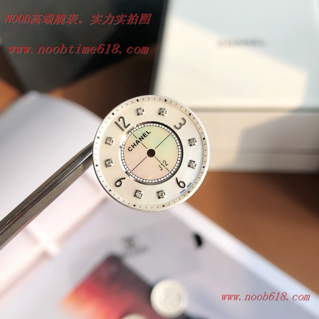 仿錶CHANEL香奈兒J12系列白陶瓷33MM石英款手錶