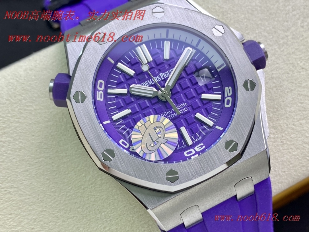 仿錶HQ出品愛彼AP15710 彩色系列皇家橡樹離岸型潛水腕表